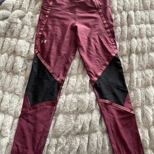 Under Armour woman’s heatgear compression tights